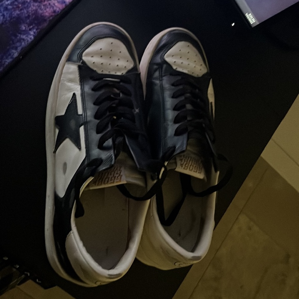 I’m selling golden goose black and white size 7.5 no box I willl do trades also. - Picture 3 of 6